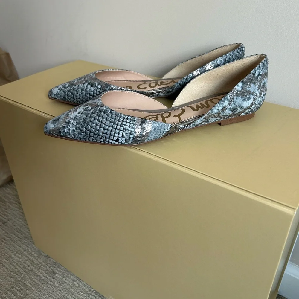 Sam Edelman Pointed Snake-Print Flats in Gray and Blue - Picture 2 of 6